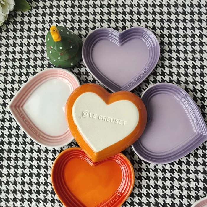12cm Gradient Heart-shaped Ceramic Dishes, Underglaze Color Simple Tableware,Dip Dish Desserts Snacks Plate Utensils for Kitchen - Image 4